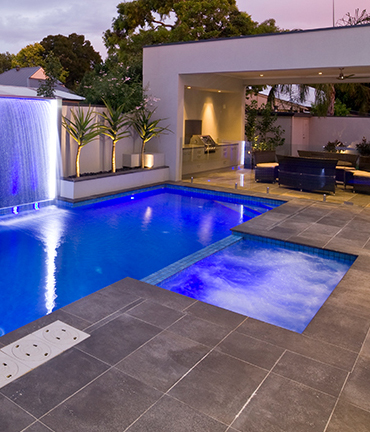 Swimming Pool & Water Features